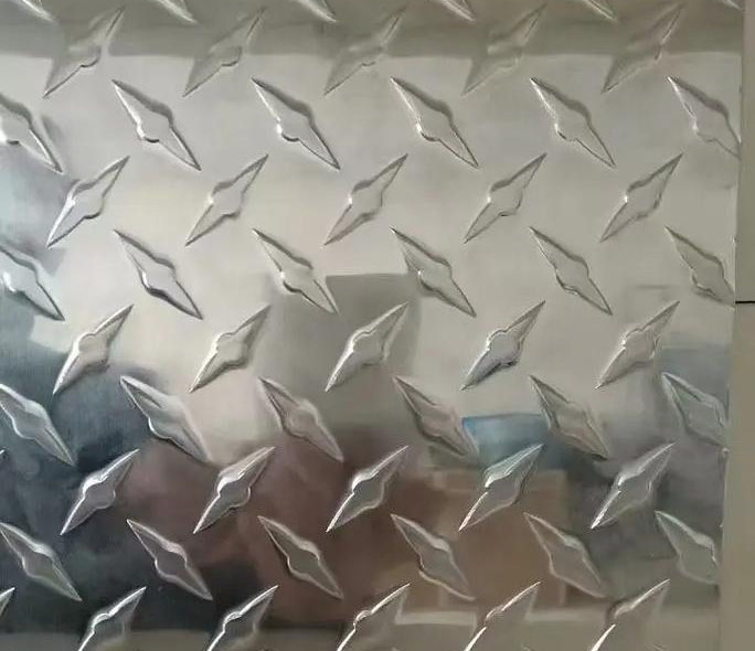 �ݰ���������